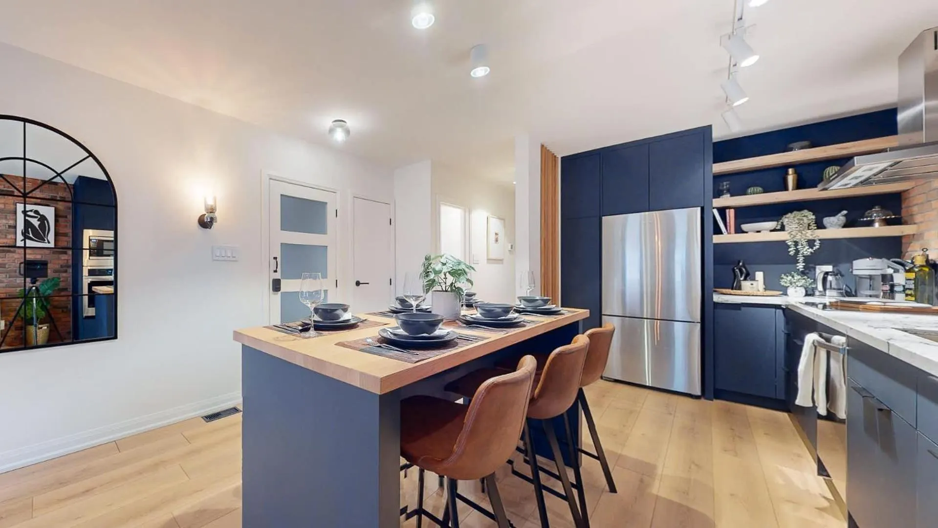 Casa Queen Elegant Suite In Leslieville Toronto 0*,  Canada